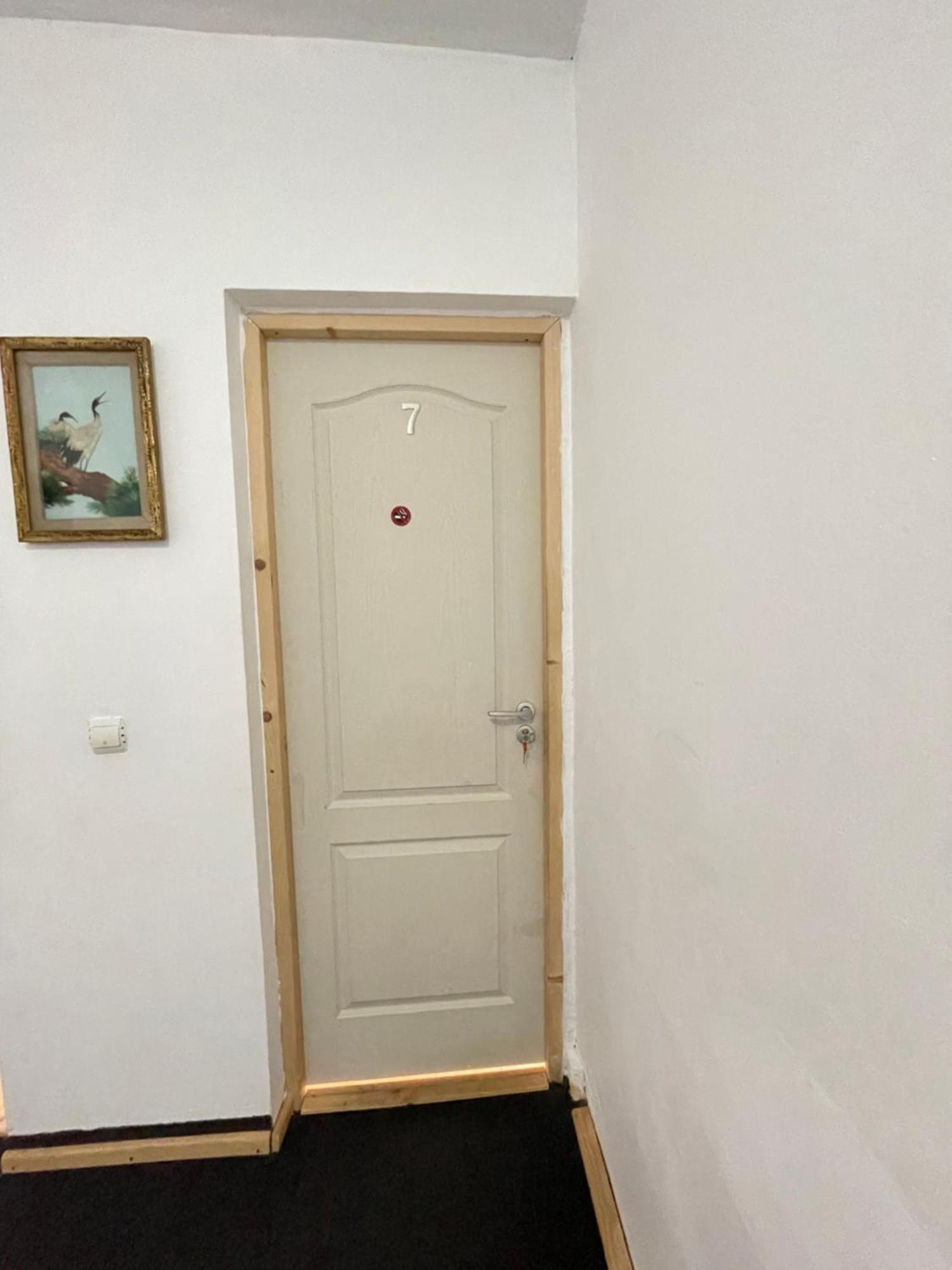 Casa Trandafirilor Hotel Tulcea Eksteriør billede