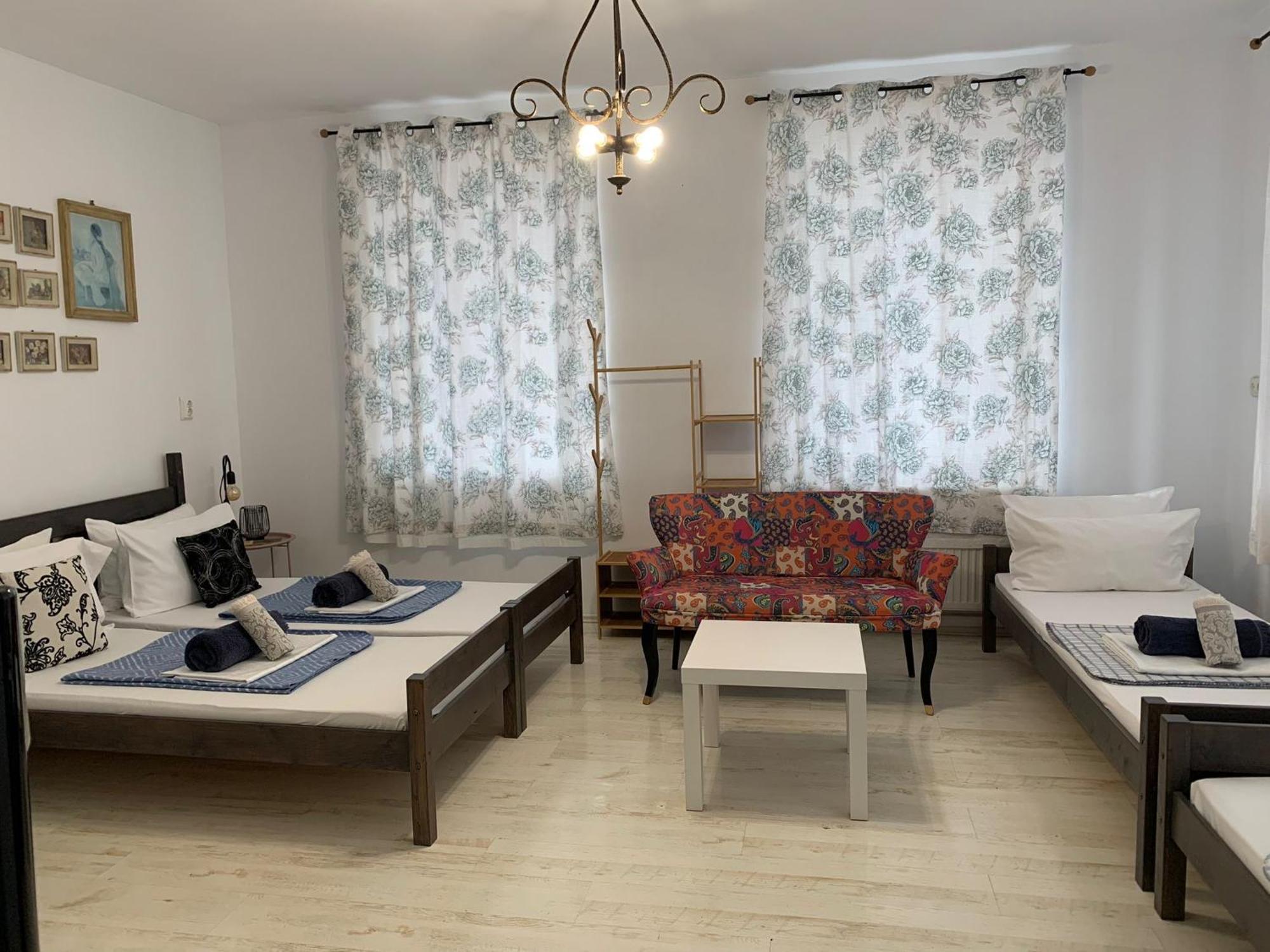 Casa Trandafirilor Hotel Tulcea Eksteriør billede