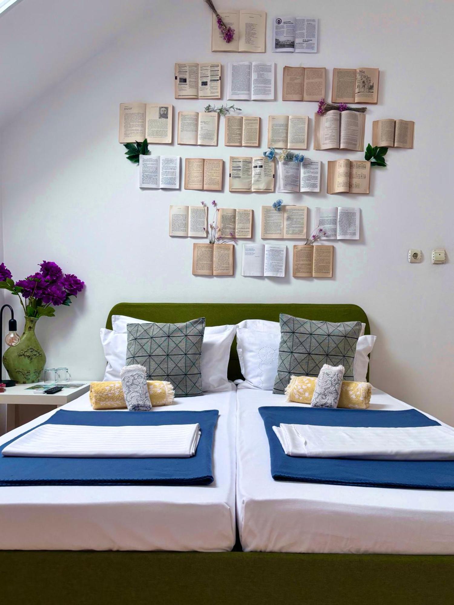 Casa Trandafirilor Hotel Tulcea Eksteriør billede