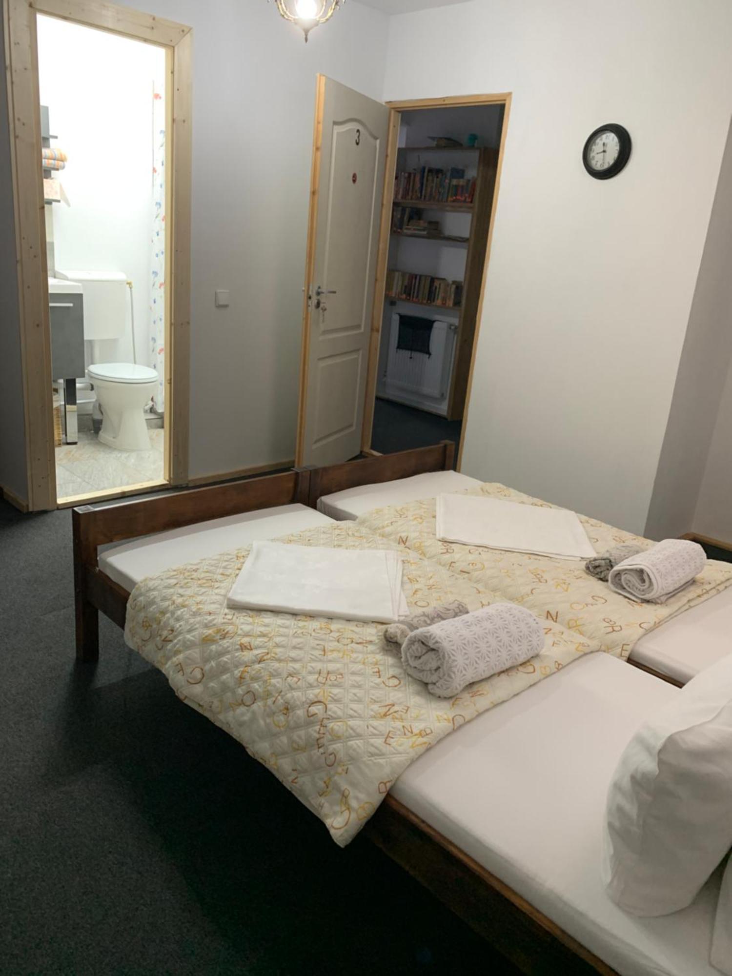 Casa Trandafirilor Hotel Tulcea Eksteriør billede